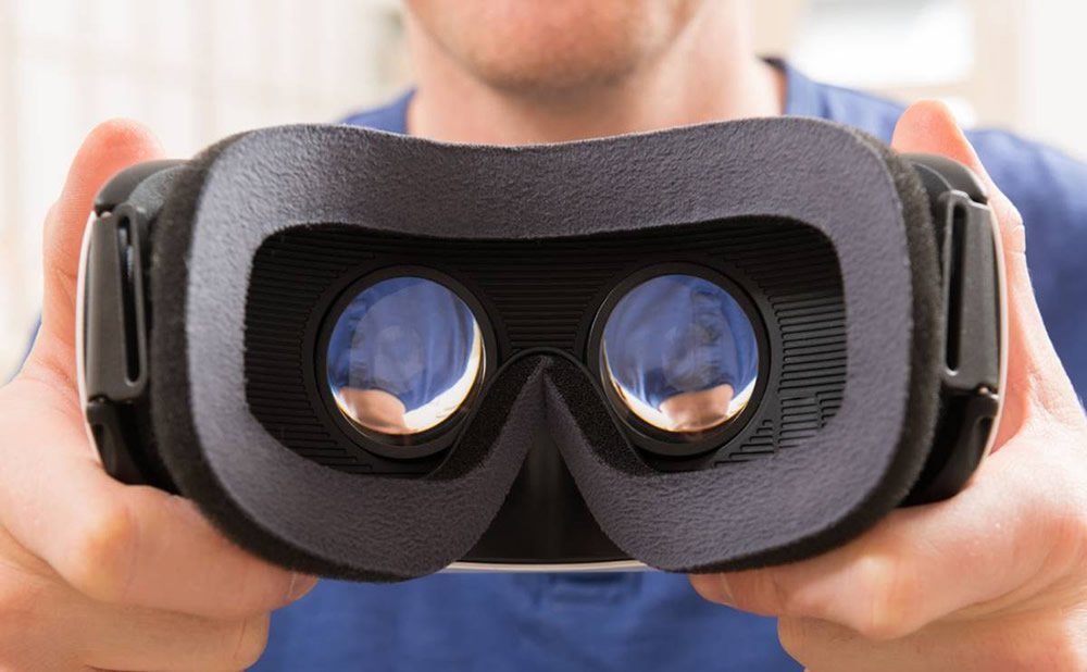 Al evitar el mundo de los adultos, los fabricantes de dispositivos de VR siguen frustrando el éxito
