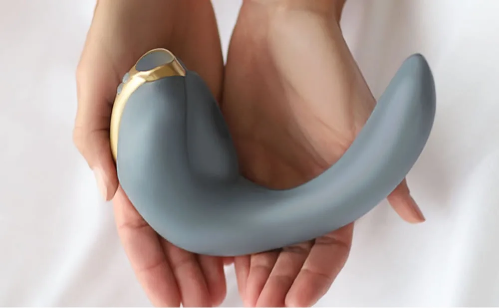Lora DiCarlo lanza Osé, un juguete sexual robótico para orgasmos combinados