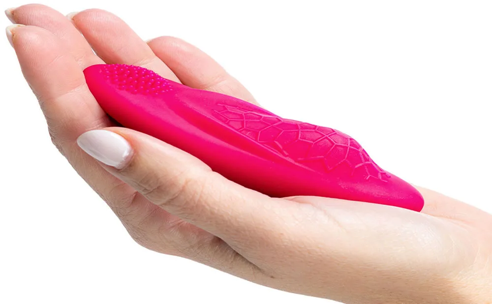 En uso reseña de foxy by ohmibod un ambiente portatil remoto que es bueno para ravers solitarios y parejas que caminan juntas